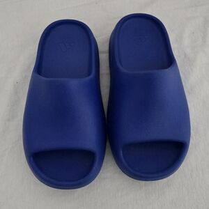Adidas Yeezy Kids Blue Slide Sandals